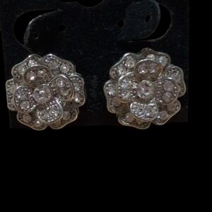 Rhinestone Flower Earrings